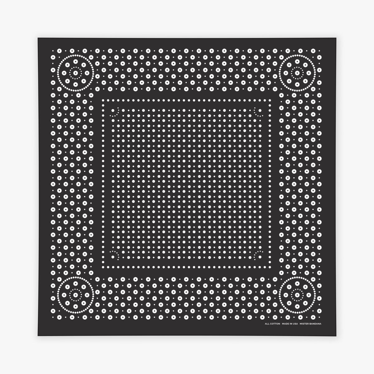 Rivet bandana in Black