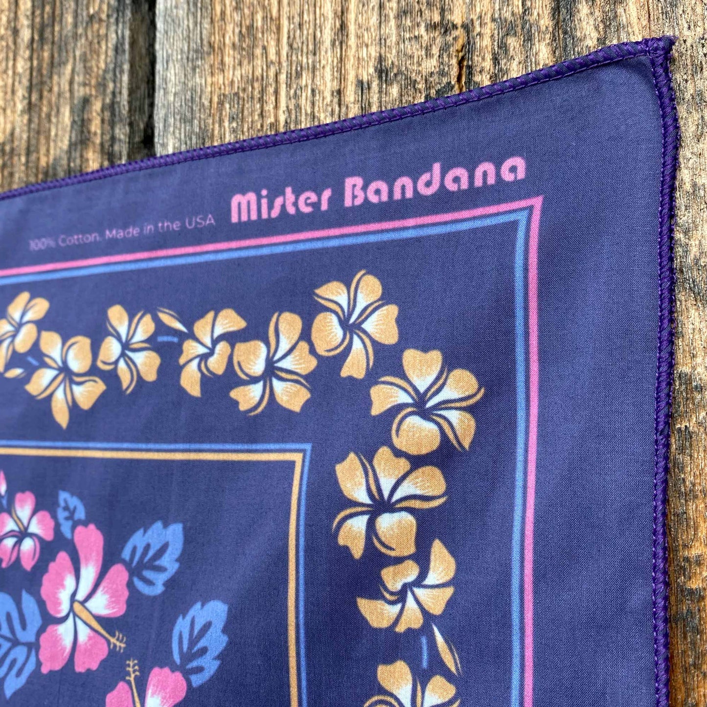 Vintage Hawaiian design in smoky deep purple. Made in the USA 🇺🇸 